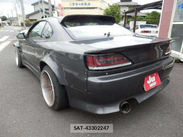 Nissan SILVIA 2001 6447720-7