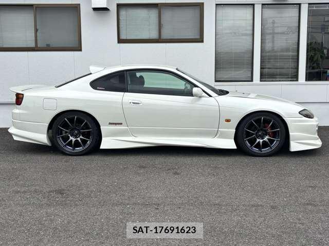 Nissan SILVIA 2001 6448135-6