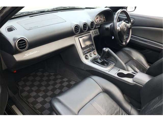 Nissan SILVIA 2000 6448650-7