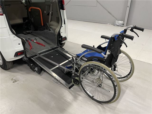 Suzuki SPACIA 2016 6462838-5