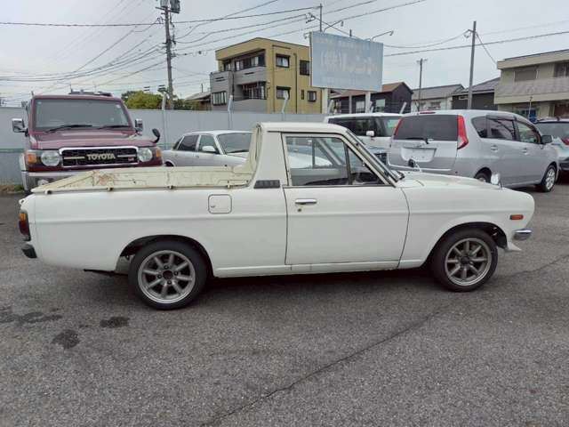 Nissan SUNNY TRUCK 1992 6443929-8