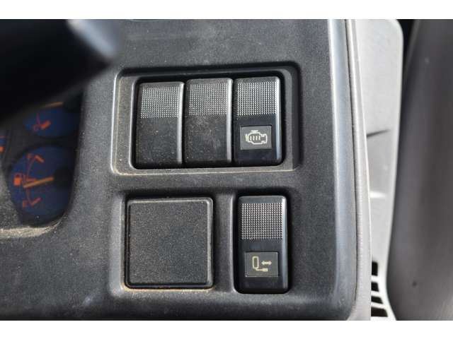 Mazda TITAN DASH 2007 6461819-5