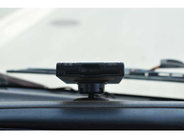 Mazda TITAN DASH 2005 6461820-8