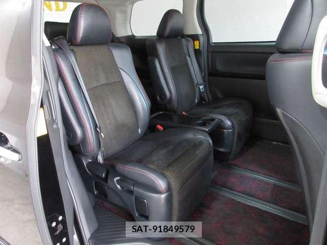 Toyota VELLFIRE 2014 6478440-9