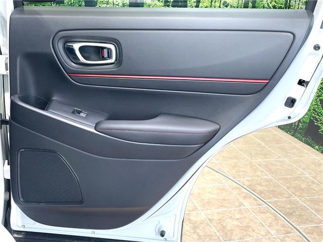 Honda VEZEL 2026 6463856-7