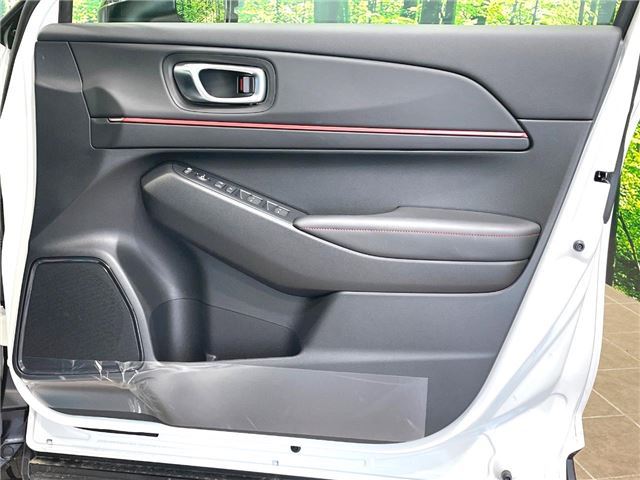 Honda VEZEL 2026 6463856-8