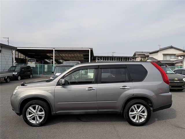 Nissan X-TRAIL 2013 6478662-7