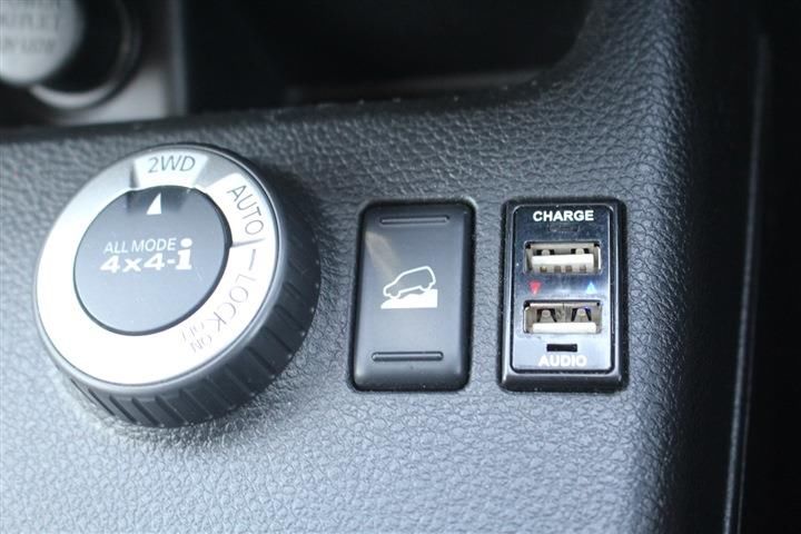 Nissan X-TRAIL 2013 6478672-3