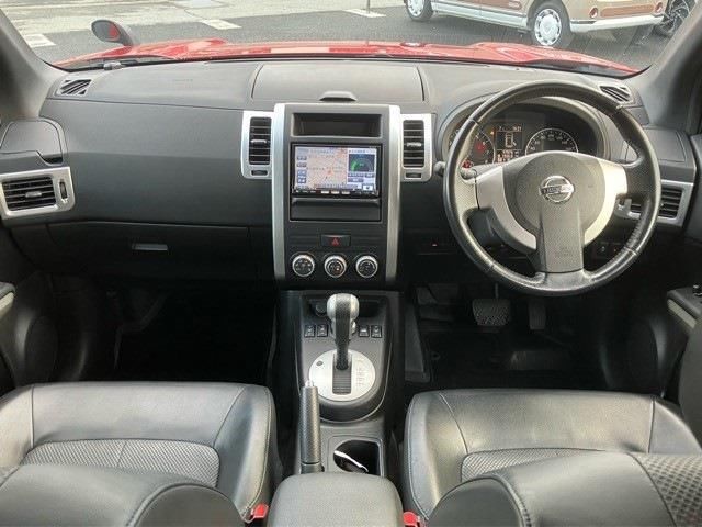 Nissan X-TRAIL 2012 6478977-9