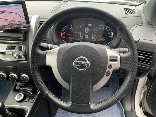 Nissan X-TRAIL 2011 6479800-10