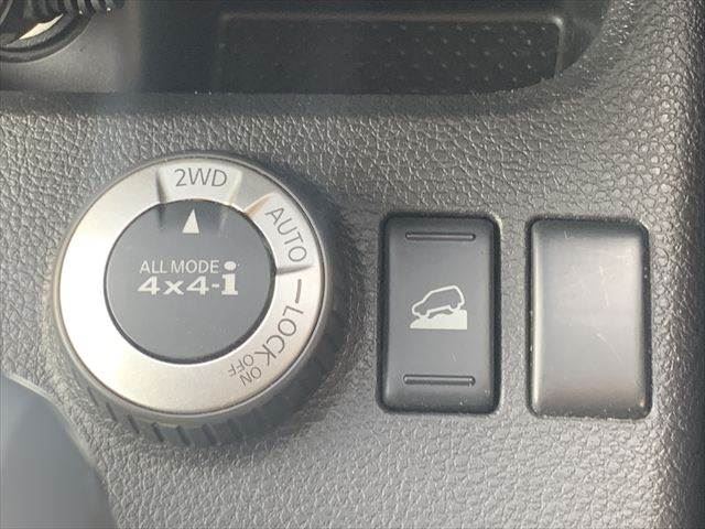 Nissan X-TRAIL 2010 6479901-5