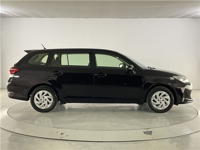 Toyota COROLLA FIELDER 2017 6506045-8