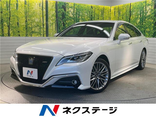 Toyota CROWN HYBRID 2021 6490030-3