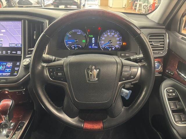 Toyota CROWN MAJESTA 2014 6491287-9