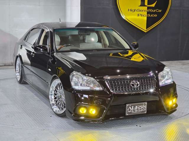 Toyota CROWN MAJESTA 2005 6491444-2