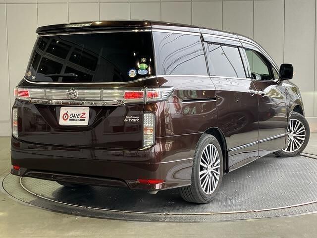Nissan ELGRAND 2017 6487433-1