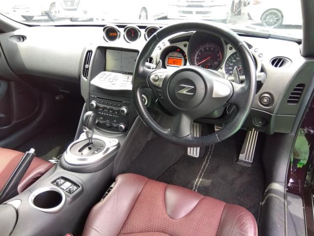 Nissan FAIRLADY Z 2010 6490487-2