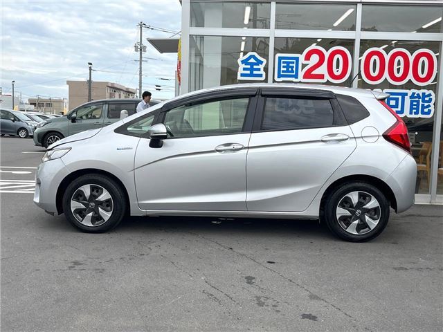 Honda FIT HYBRID 2016 6490683-5