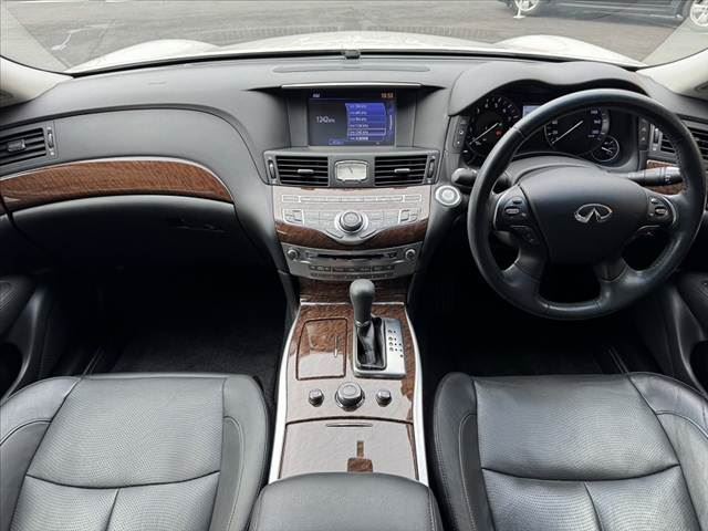 Nissan FUGA HYBRID 2015 6494661-1