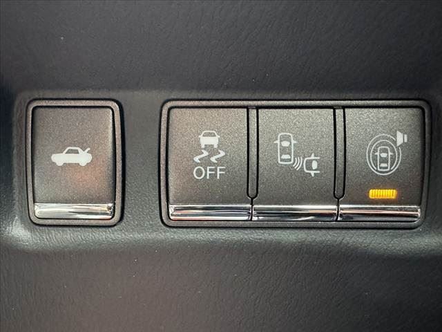 Nissan FUGA HYBRID 2015 6494661-4