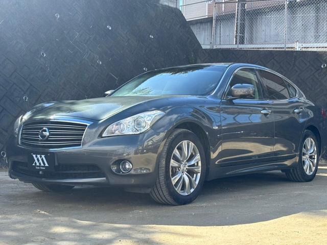 Nissan FUGA 2016 6493078-9