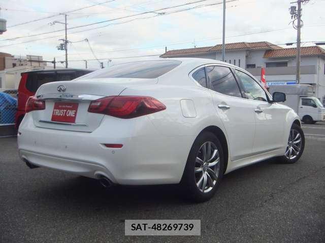 Nissan FUGA 2016 6493198-7