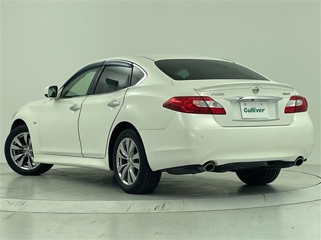Nissan FUGA 2014 6493480-1