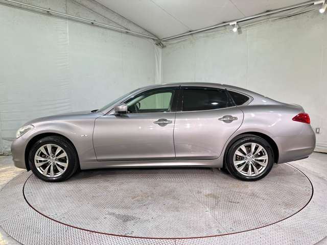 Nissan FUGA 2013 6493533-7