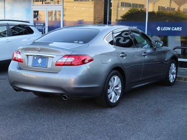 Nissan FUGA 2011 6493704-3