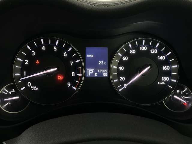 Nissan FUGA 2011 6493816-10