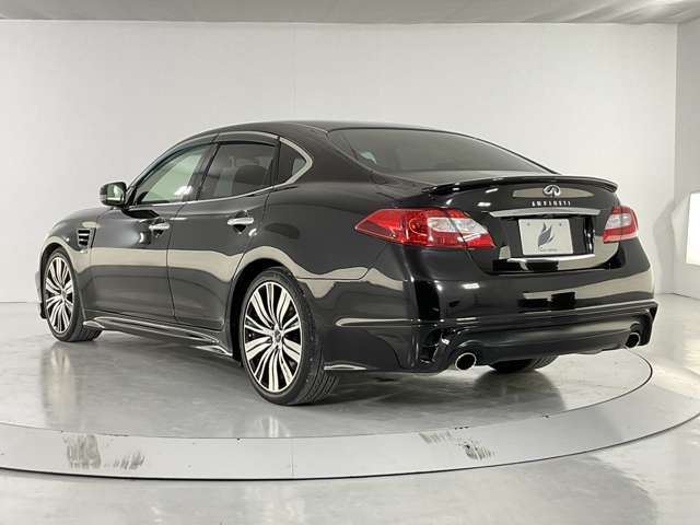 Nissan FUGA 2011 6493816-5