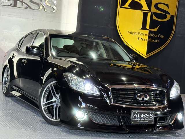 Nissan FUGA 2010 6493984-1