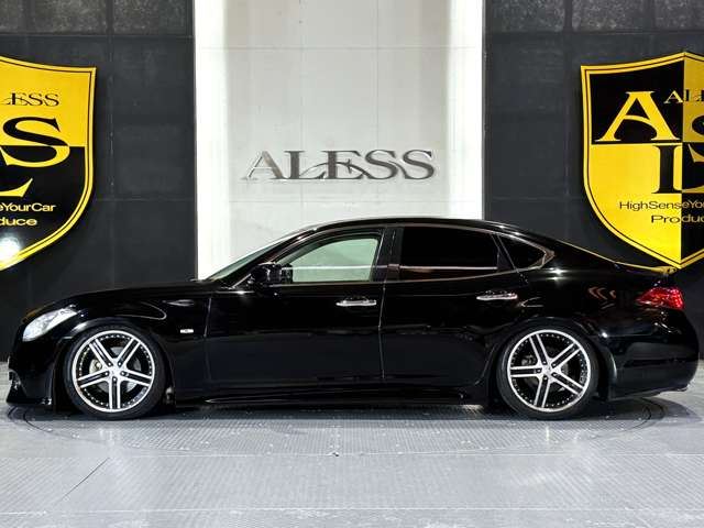 Nissan FUGA 2010 6493984-3