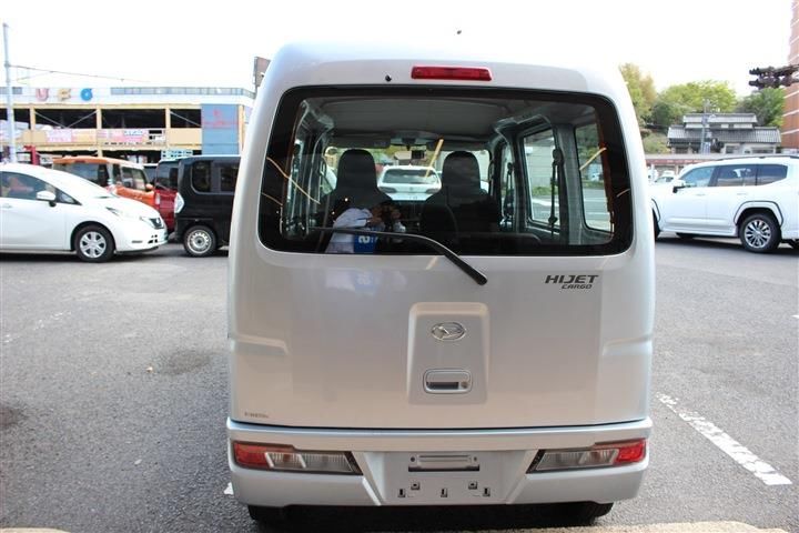 Daihatsu HIJET CARGO 2018 6484764-7