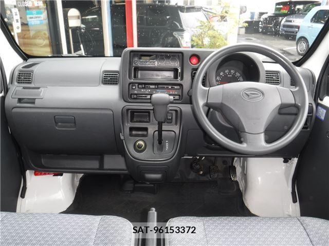 Daihatsu HIJET CARGO 2012 6486335-2