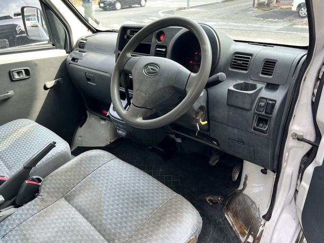 Daihatsu HIJET CARGO 2009 6486826-7