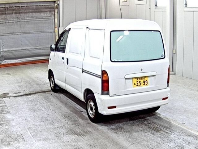 Daihatsu HIJET CARGO 2003 6487357-4