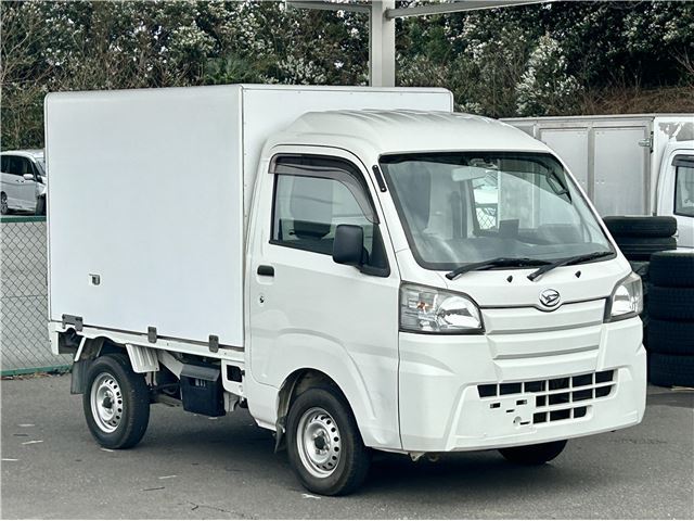 Daihatsu HIJET TRUCK 2016 6488888-6