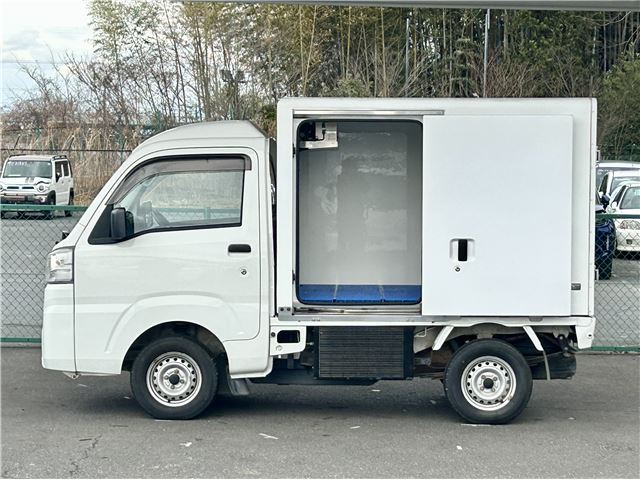 Daihatsu HIJET TRUCK 2016 6488888-8