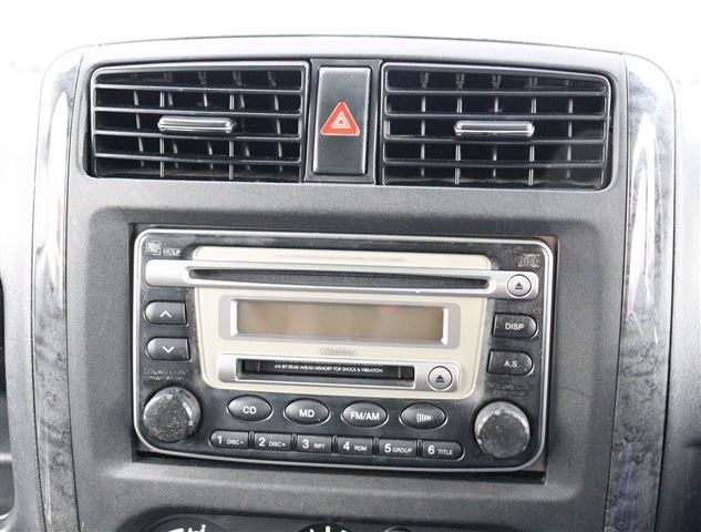 Suzuki JIMNY 2005 6480685-7