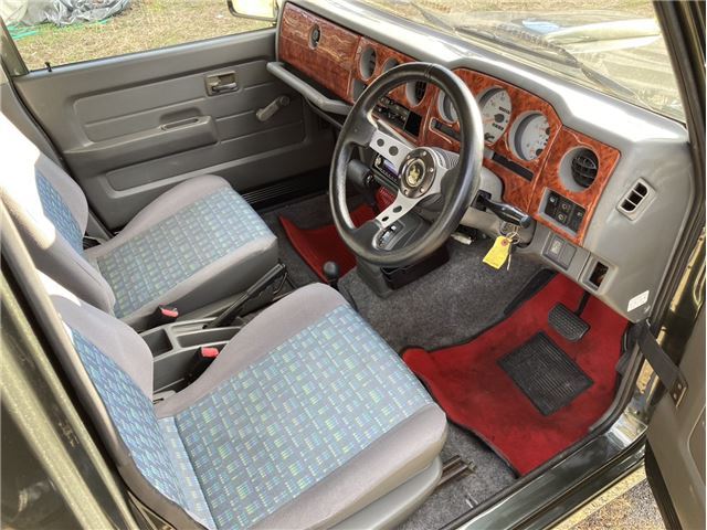 Suzuki JIMNY 1998 6481213-2