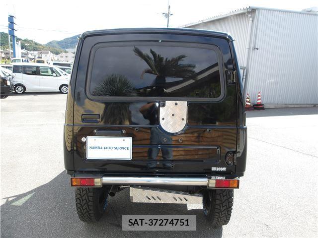 Suzuki JIMNY 1998 6481227-1