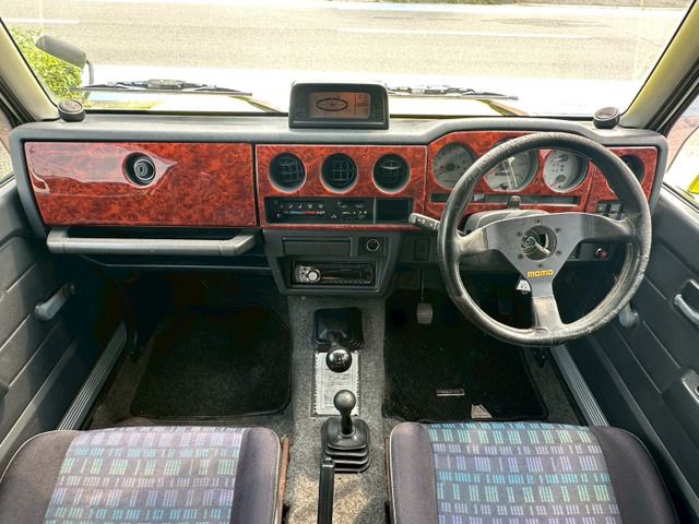 Suzuki JIMNY 1996 6481584-5