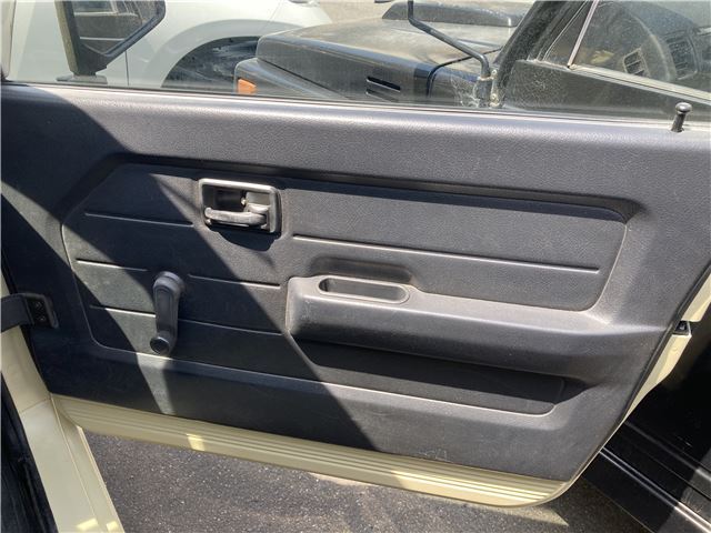Suzuki JIMNY 1996 6481587-4