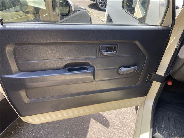 Suzuki JIMNY 1996 6481587-6