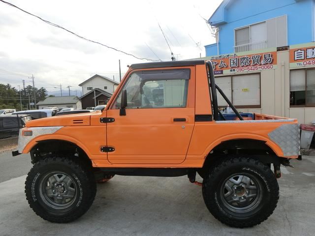 Suzuki JIMNY 1987 6482095-4