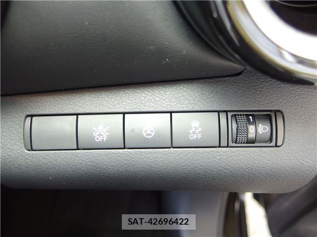 Nissan KICKS 2022 6498440-10