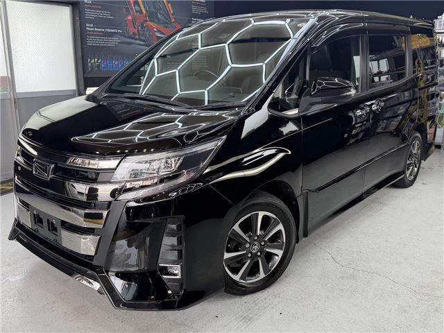 Toyota NOAH 2020 6510463-0