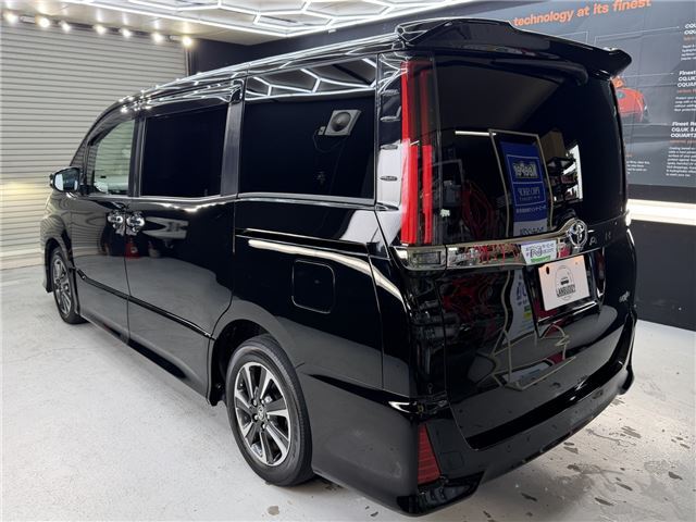 Toyota NOAH 2020 6510463-6