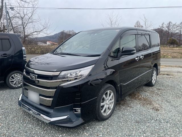 Toyota NOAH 2020 6510464-0